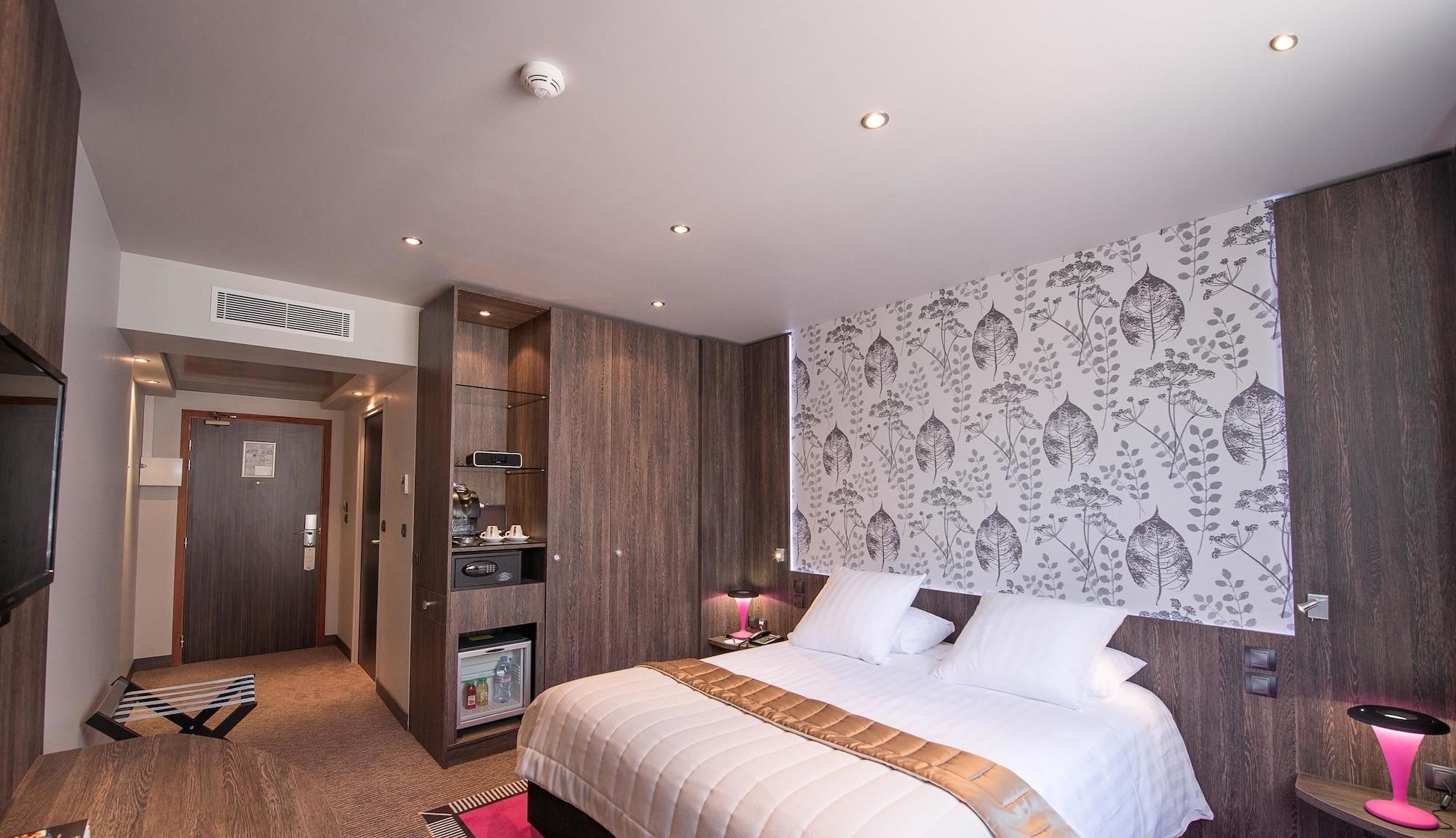Best Western Premier Le Patio Des Artistes Wellness Jacuzzi Cannes Exterior foto
