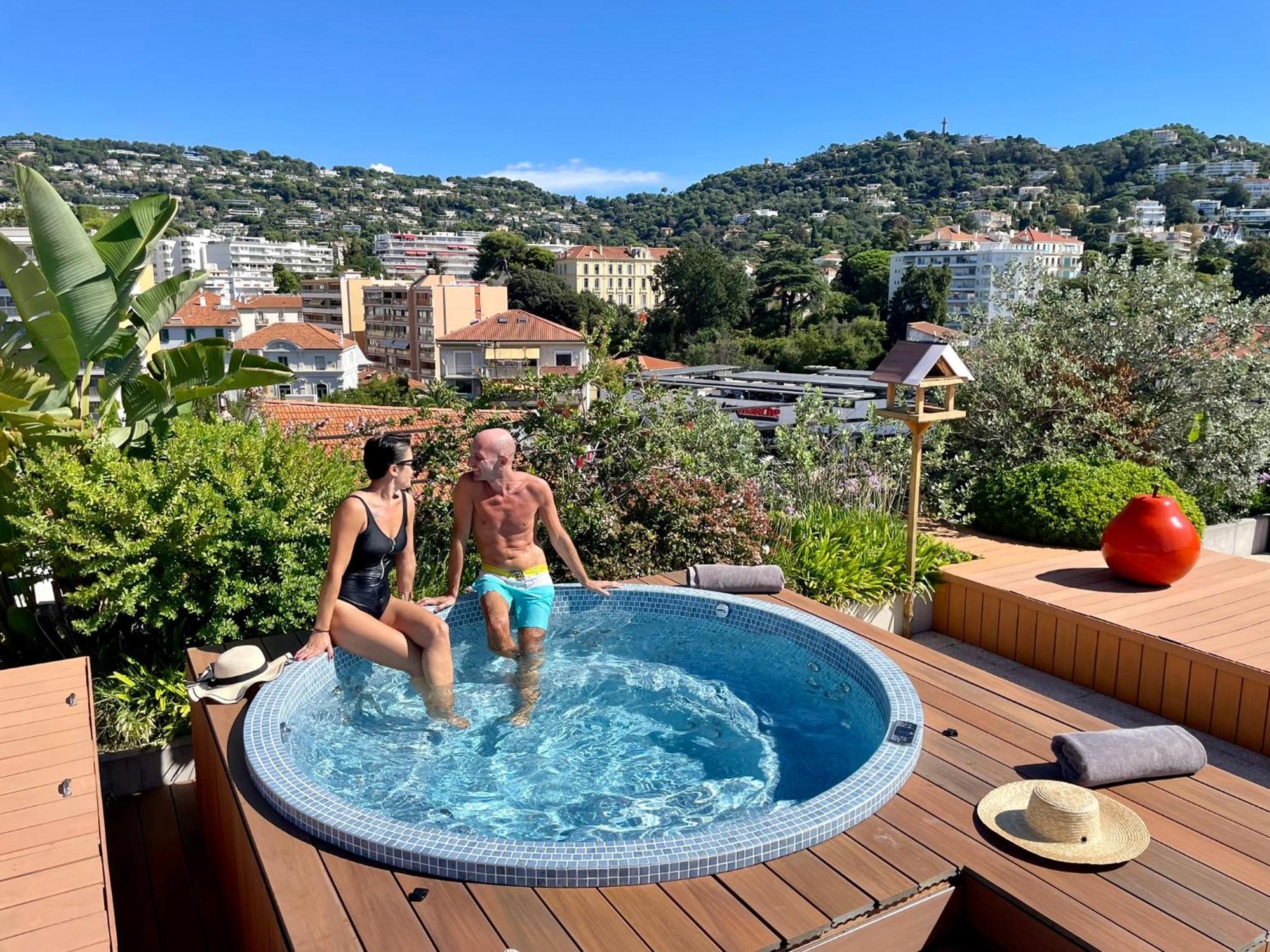Best Western Premier Le Patio Des Artistes Wellness Jacuzzi Cannes Exterior foto